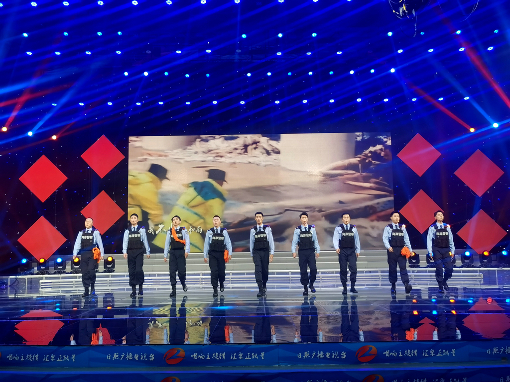 潔晶集團應(yīng)邀參加市公安局組織的向黨和人民報告主題活動