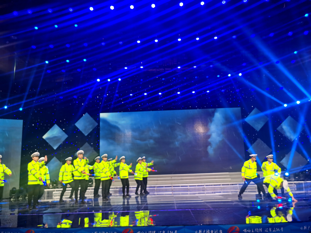 潔晶集團應(yīng)邀參加市公安局組織的向黨和人民報告主題活動